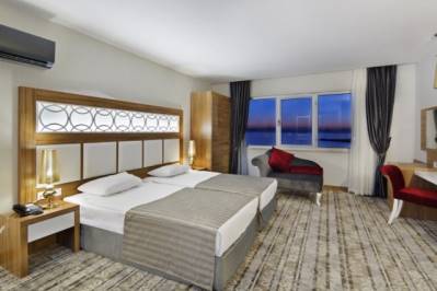 JUSTINIANO DELUXE RESORT