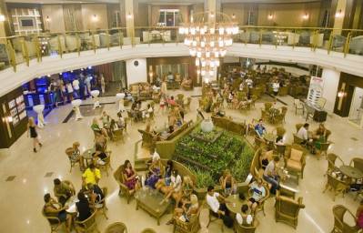 CRYSTAL PARAISO VERDE RESORT