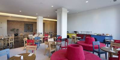 IC SANTAI FAMILY RESORT