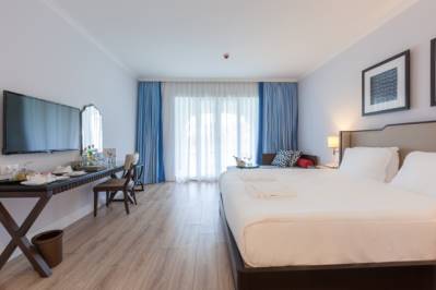 IC SANTAI FAMILY RESORT