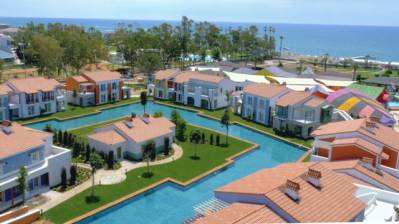 IC SANTAI FAMILY RESORT