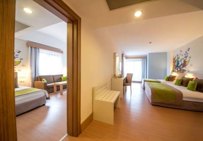 LIMAK ARCADIA GOLF&SPORT RESORT