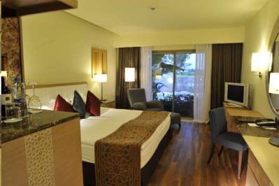 KEMPINSKI HOTEL THE DOME