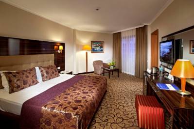 MARITIM PINE BEACH RESORT