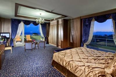 MARITIM PINE BEACH RESORT