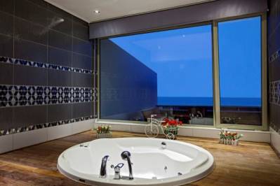 MARITIM PINE BEACH RESORT