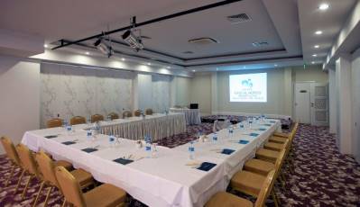 CRYSTAL TAT BEACH GOLF RESORT&SPA