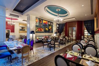 TITANIC DELUXE BELEK