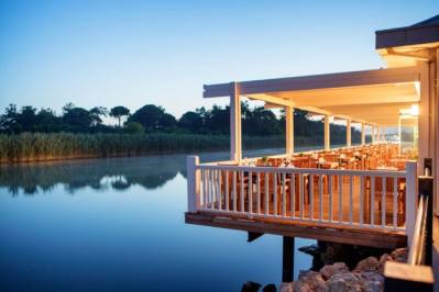 TITANIC DELUXE BELEK