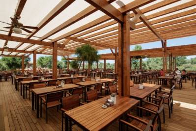 TITANIC DELUXE BELEK