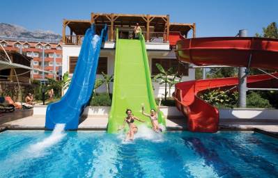 CRYSTAL DE LUXE RESORT & SPA