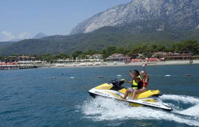 CRYSTAL FLORA BEACH RESORT