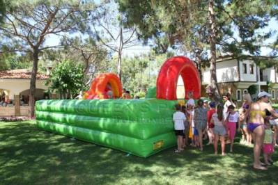 QUEENS PARK TEKIROVA