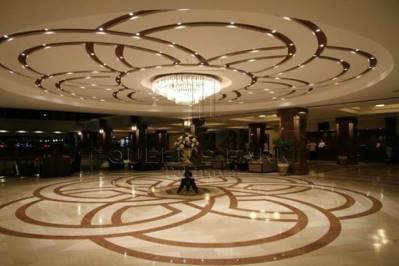 QUEENS PARK TEKIROVA