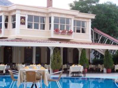 CLUB BORAN MARE BEACH