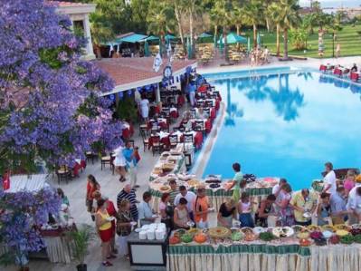 CLUB BORAN MARE BEACH