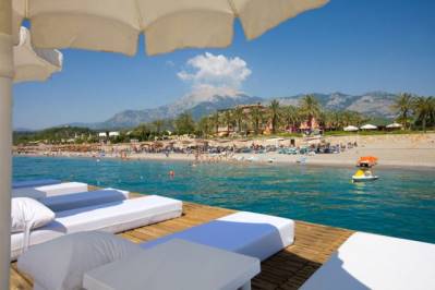 FANTASIA HOTEL DE LUXE