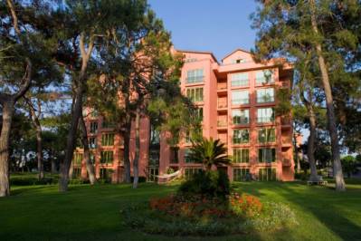 FANTASIA HOTEL DE LUXE