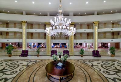 AVANTGARDE LUXURY RESORT