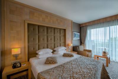 AVANTGARDE LUXURY RESORT