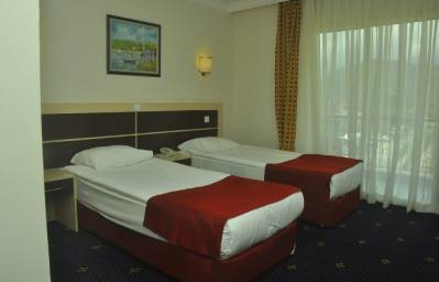 CRYSTAL AURA BEACH RESORT&SPA