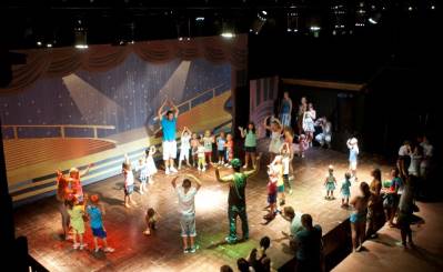 CRYSTAL AURA BEACH RESORT&SPA