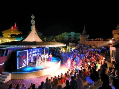 AYDINBEY FAMOUS RESORT