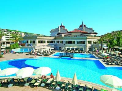 AYDINBEY FAMOUS RESORT