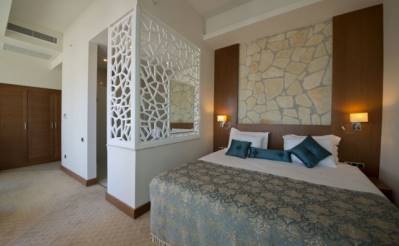 DIONIS HOTEL RESORT &SPA