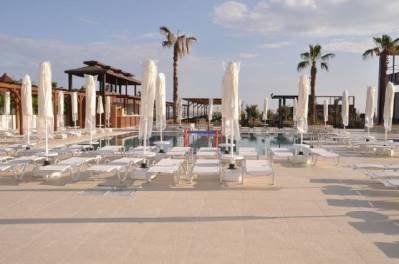 DIONIS HOTEL RESORT &SPA