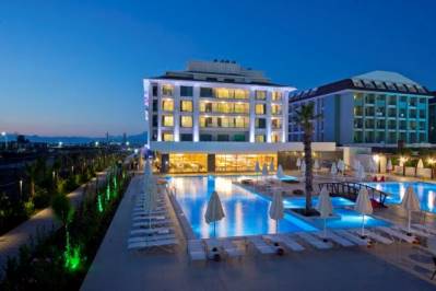 DIONIS HOTEL RESORT &SPA